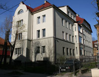 Увеличить фотографию 16-ти квартирного жилого дома, с нежилыми помещениями по ул. Каменной, 8 в г.Калининграде